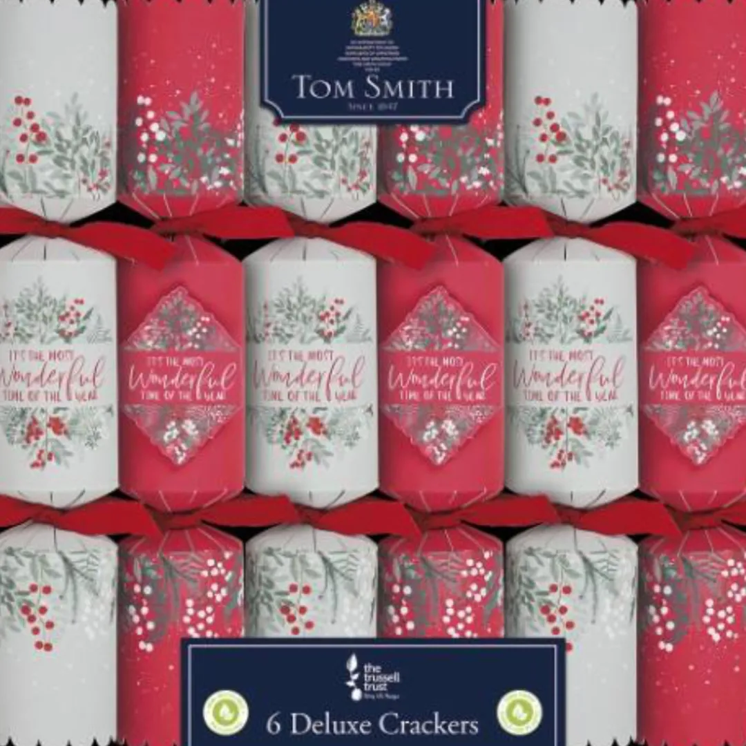 The Christmas Shop Box Of 6 Deluxe Christmas Crackers| Crackers