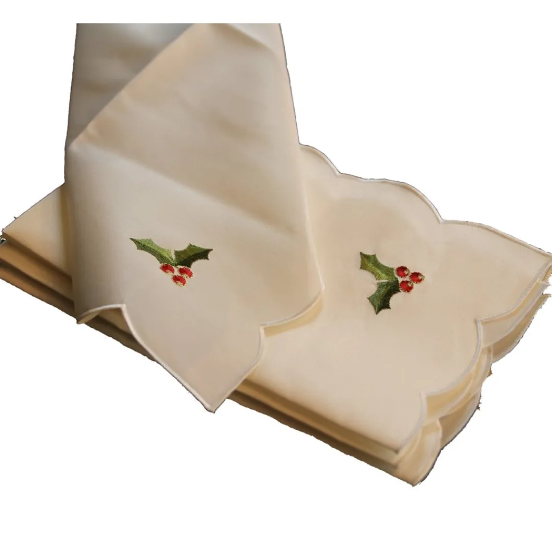 The Christmas Shop Pack Of 4 Napkins With Holly Vine Motif| Tableware|Tablecloths